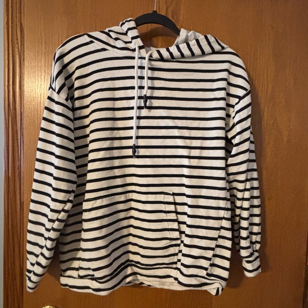 Imperial Hoodie Women’s Striped Med Front‎ Pocket